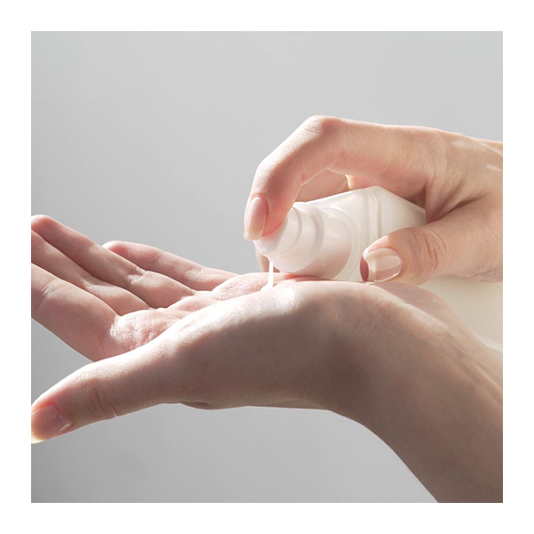 【５点分購入で１本＋サシェボックスサービス】アンダーバープラス ケランエマルジョン　５＋１＆サシェボックスセット