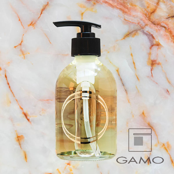 O skin & hair オー・オイル　ライト（オリジナル）　250ml　ポンプ付き