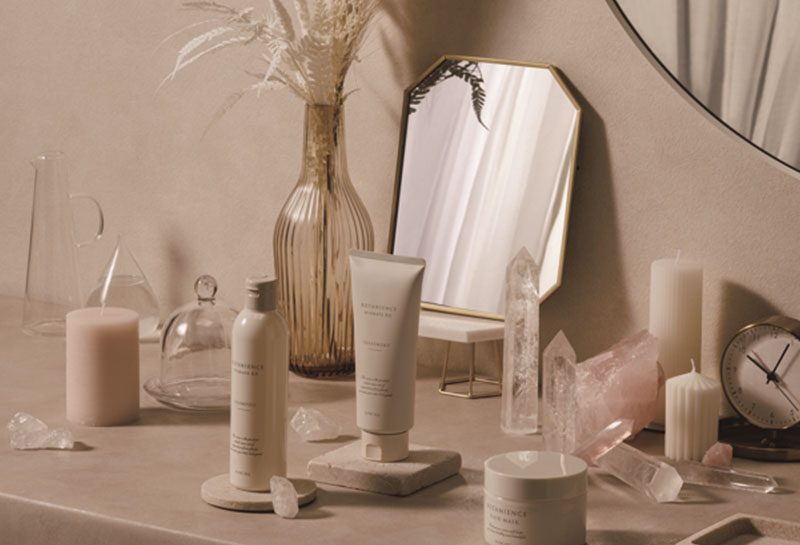 【ボタニエンス ハイドレードRX】脱乾燥!健やかで“うるつや美髪”へ!